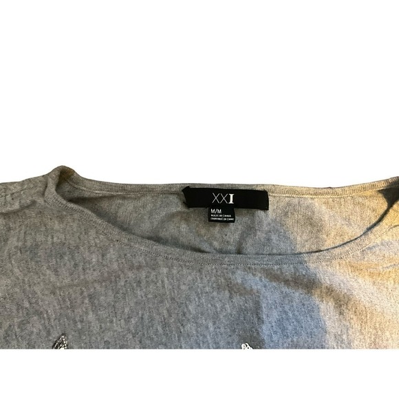 Forever 21 Cropped Sweatshirt Women SZ M Gray Star Print Long Sleeve Ribbed Hem - Picture 6 of 6